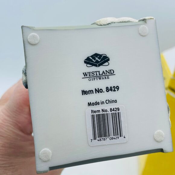 NEW Peanuts Charlie Brown Around Town Christmas Tree Figure 8429 Westland Gift - Picture 9 of 11